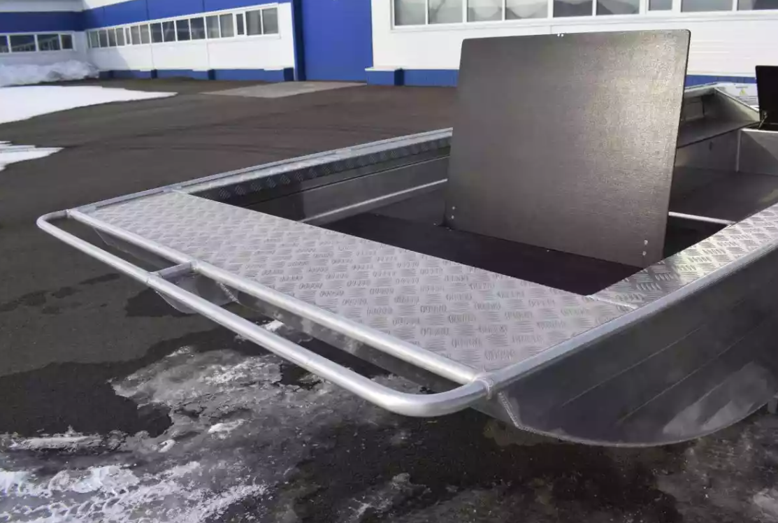 Алюминиевая лодка Wyatboat-490 Jonboat в Северске