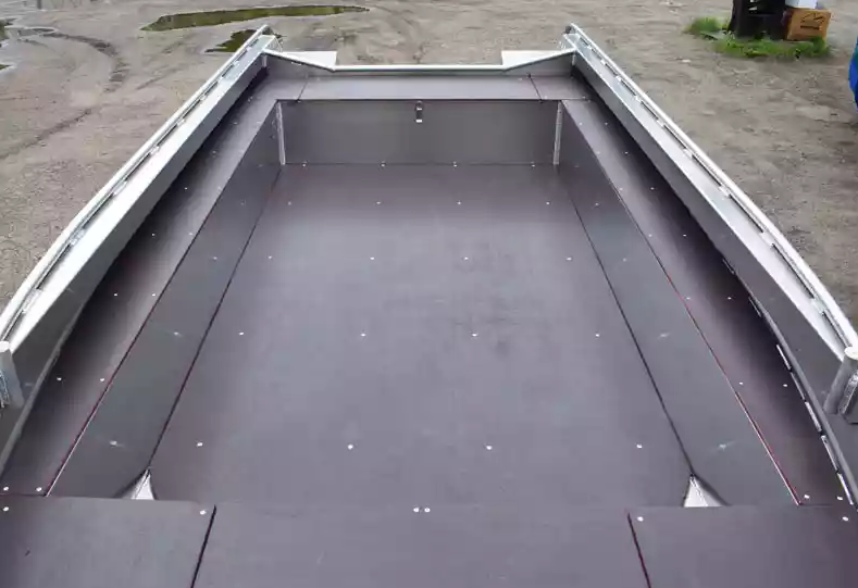 Алюминиевая лодка  Wyatboat-430 Master в Северске