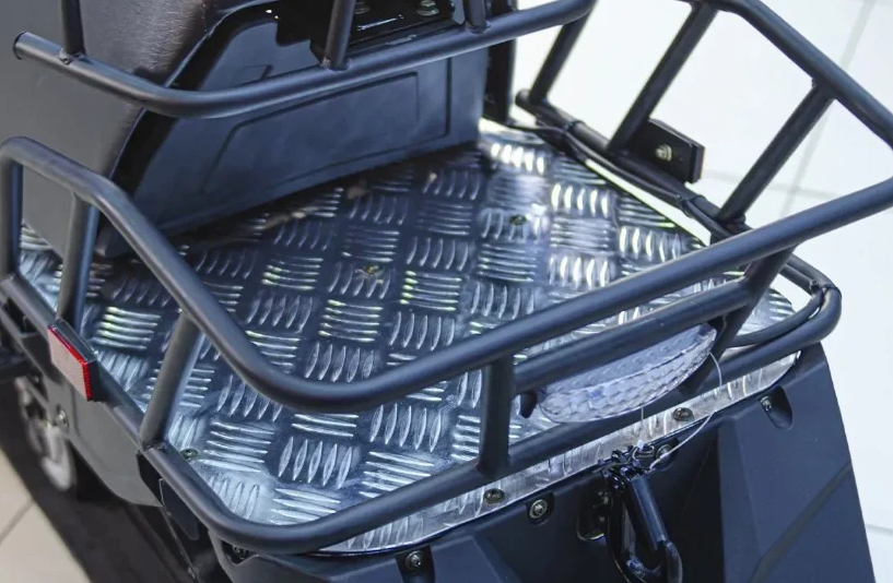 Снегоход Ataki WD 200 в Северске