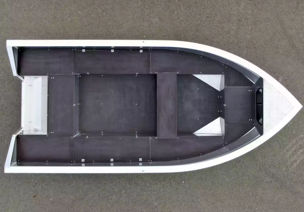 Алюминиевая лодка  Неман-420 в Северске