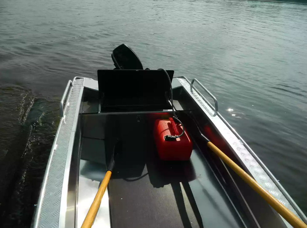 Алюминиевая лодка Wyatboat-390 У в Северске