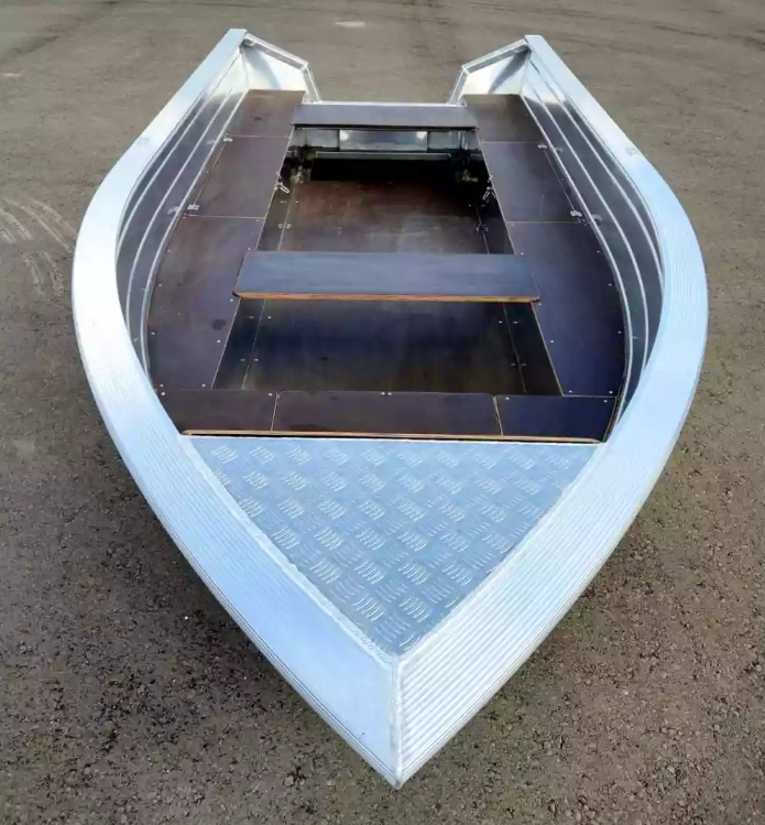 Алюминиевая лодка Неман-400 в Северске