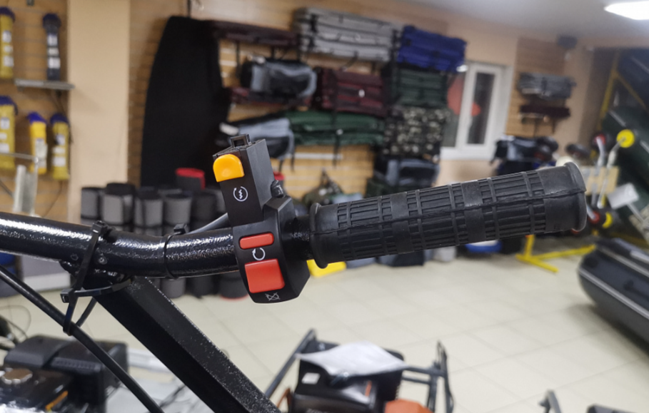 Мотобуксировщик SNOWBEAR 500 15 в Северске