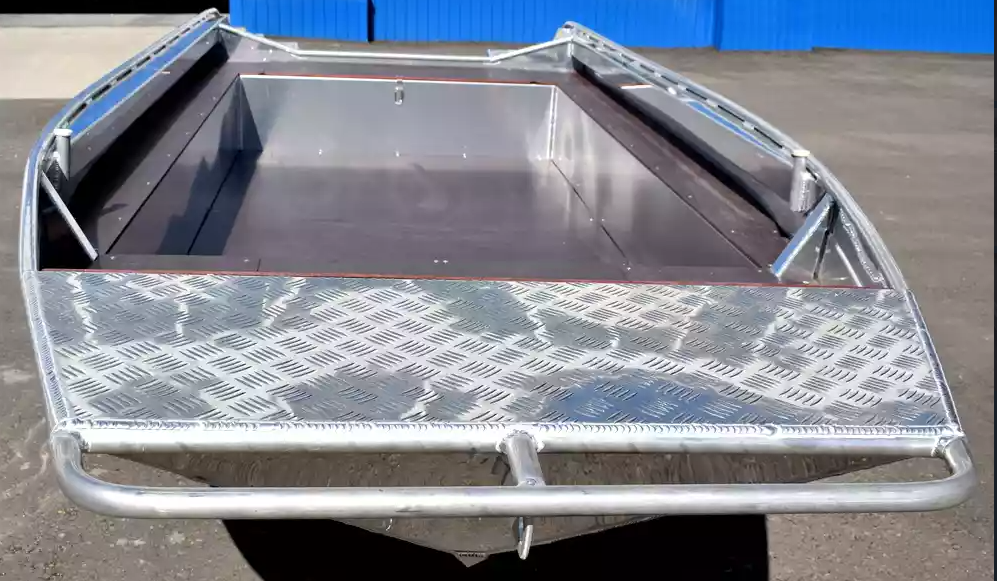 Алюминиевая лодка  Wyatboat-430 Master в Северске