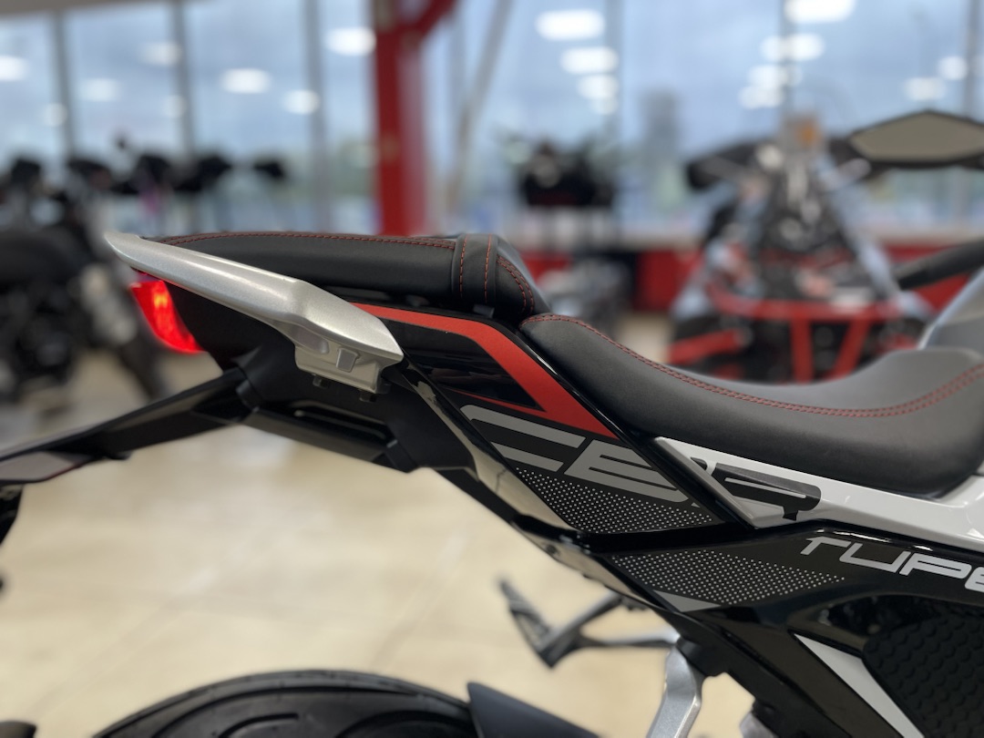 Мопед PROMAX CB150R (49) в Северске