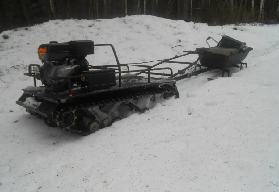 Мотобуксировщик AhtaR L 9 в Северске