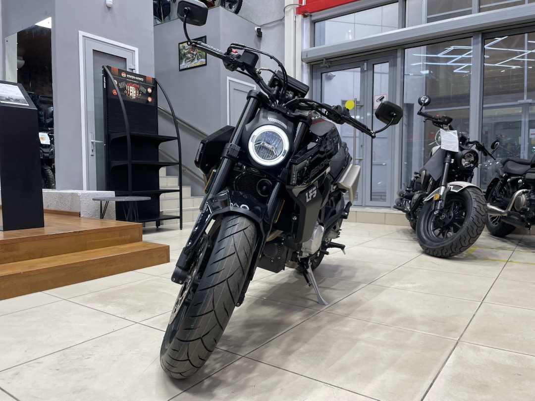 Мотоцикл Benda LFS 700 в Северске