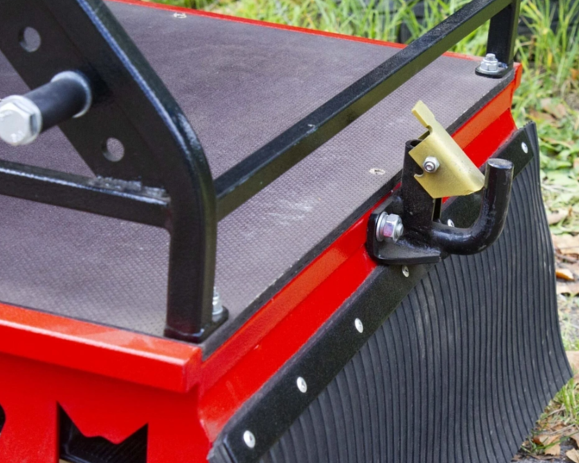 Мотобуксировщик POMOR X-600 K20 в Северске