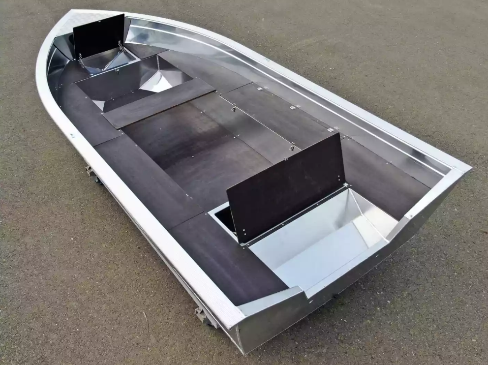 Алюминиевая лодка  Неман-420 в Северске