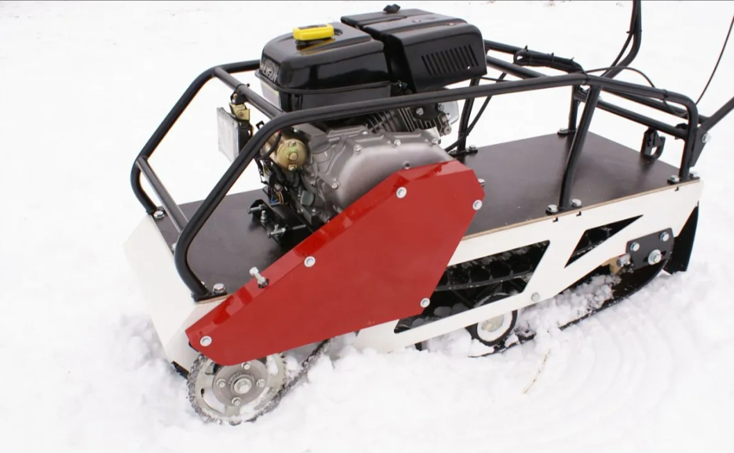 Мотобуксировщик БТС «МАЛЕК» 380/7 БЕЗ э/зап. Б/У в Северске