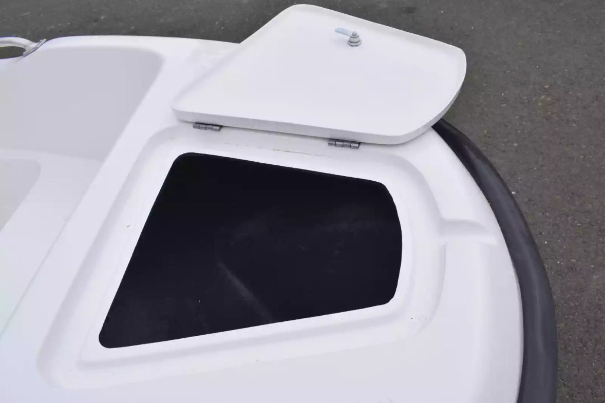 Стеклопластиковая лодка Пингвин New (тримаран) в Северске