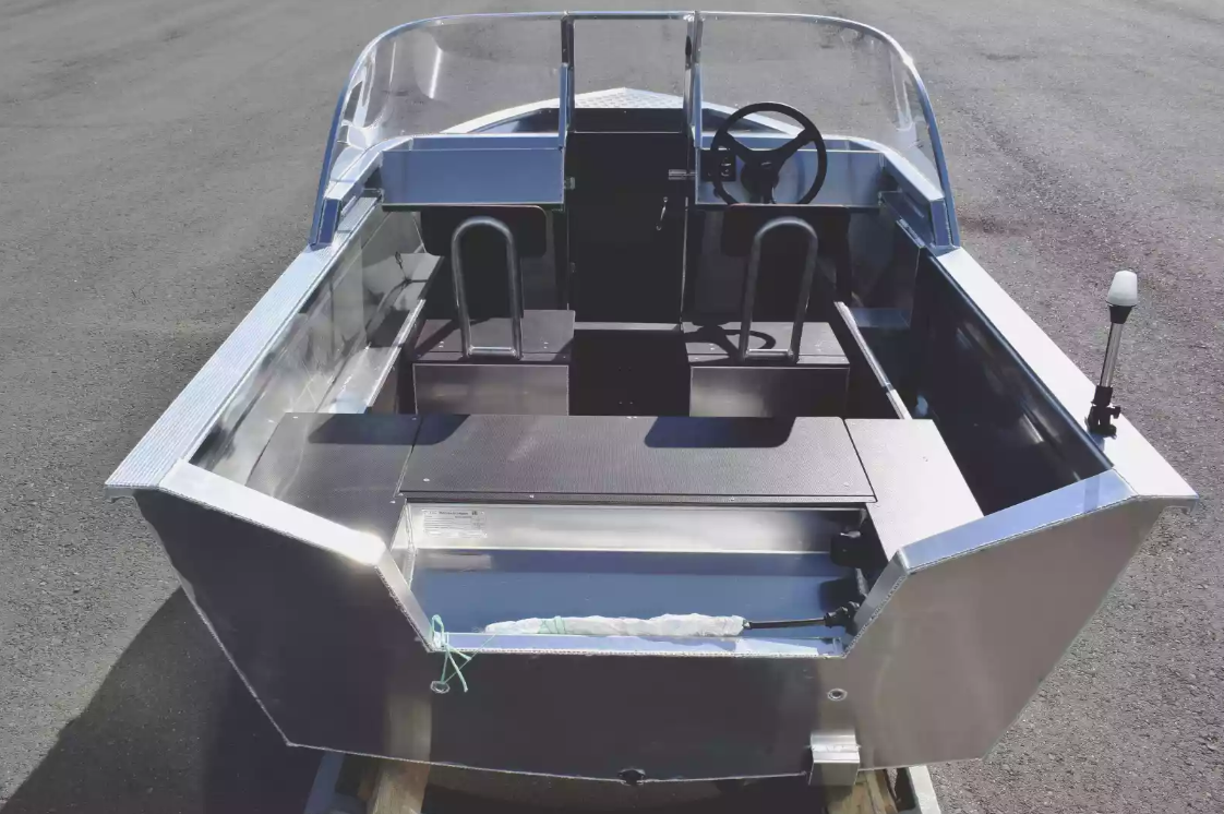 Алюминиевая лодка  Неман-400 DCM в Северске