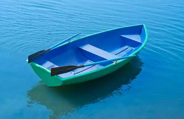 Стеклопластиковая лодка Дельфин в Северске