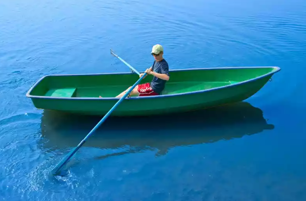 Стеклопластиковая Лодка Голавль в Северске