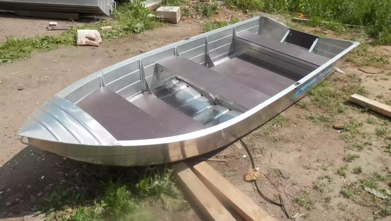 Алюминиевая лодка Вятка-Профи 32 в Северске