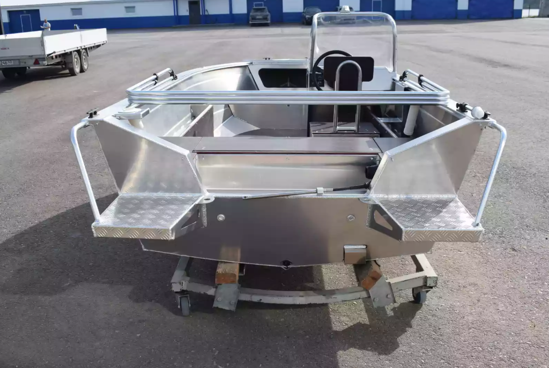 Алюминиевая лодка Неман-400 С в Северске