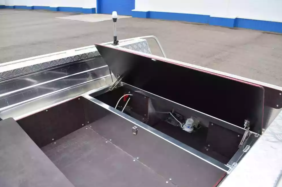 Алюминиевая лодка Wyatboat-390 DCM Увеличенный борт в Северске
