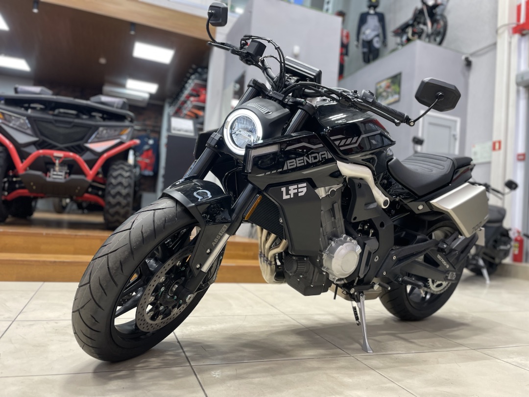 Мотоцикл Benda LFS 700 в Северске