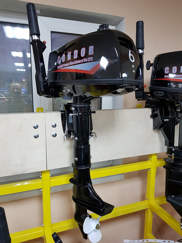 Лодочный мотор Condor F6HS с баком 12 л. в Северске