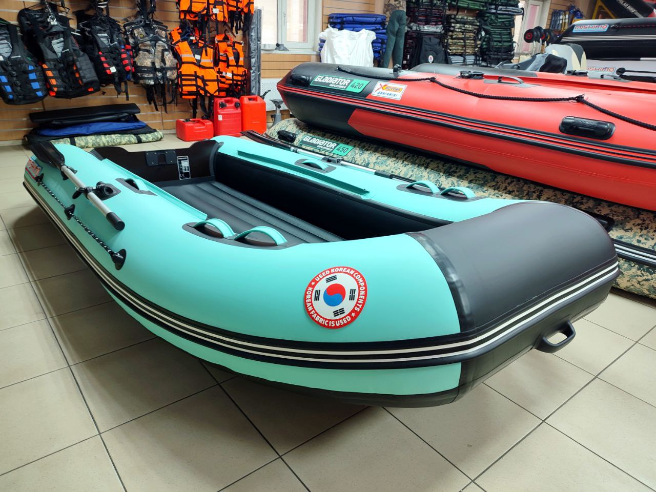 Лодка MISHIMO LITE 335 в Северске