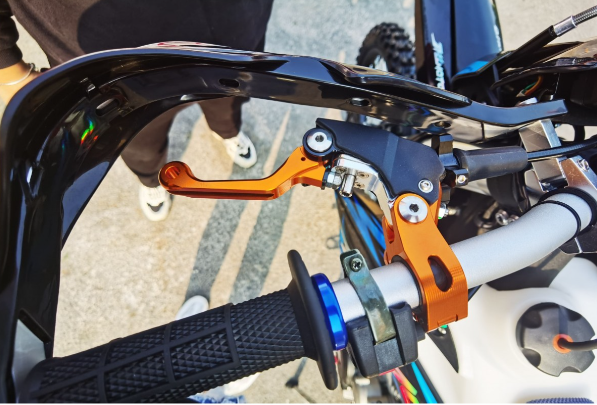 Мотоцикл JHLMOTO JHL Z3 CB250 (172FMM-3A) в Северске