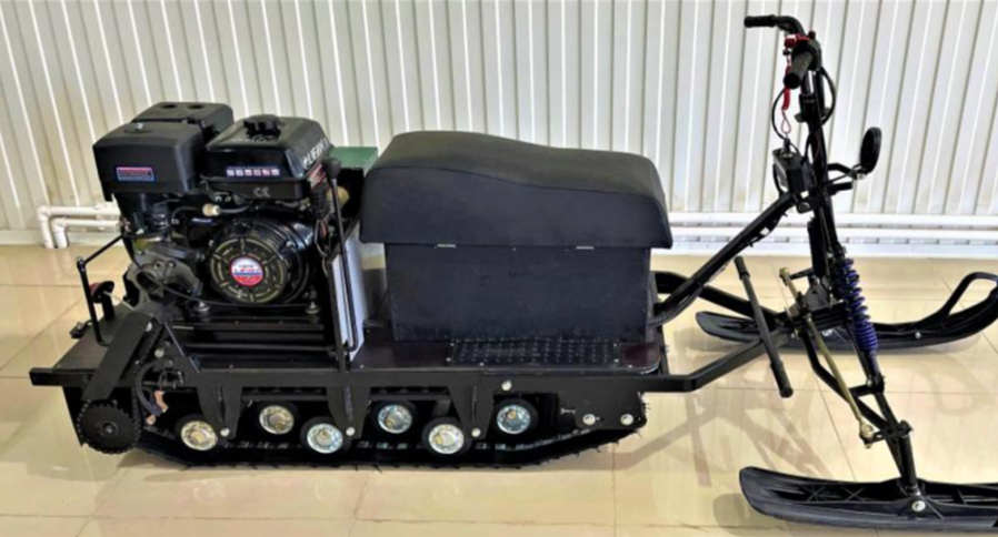 Мотобуксировщик ЕНОТ 4М в Северске