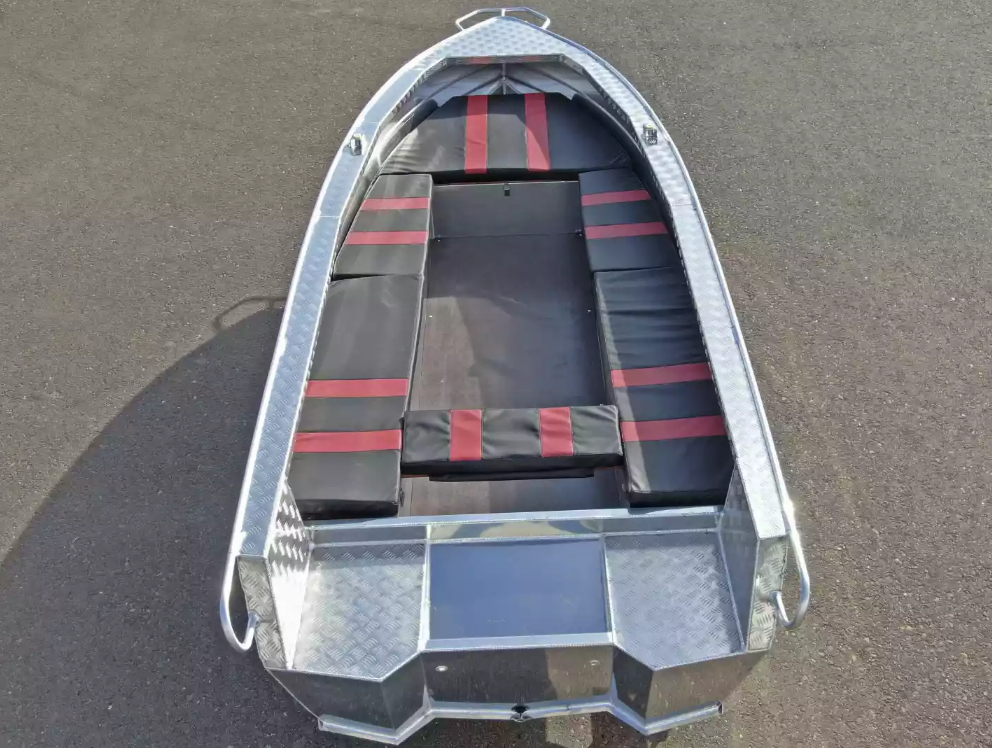 Алюминиевая лодка Wyatboat-390РМ увеличенный борт в Северске