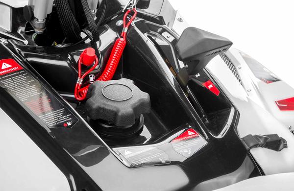 Снегоход STELS SA800R (L LUX WT) ВИТЯЗЬ 2.0 К01 Tech в Северске