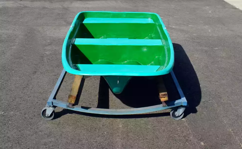 Стеклопластиковая лодка Старт (тримаран) в Северске