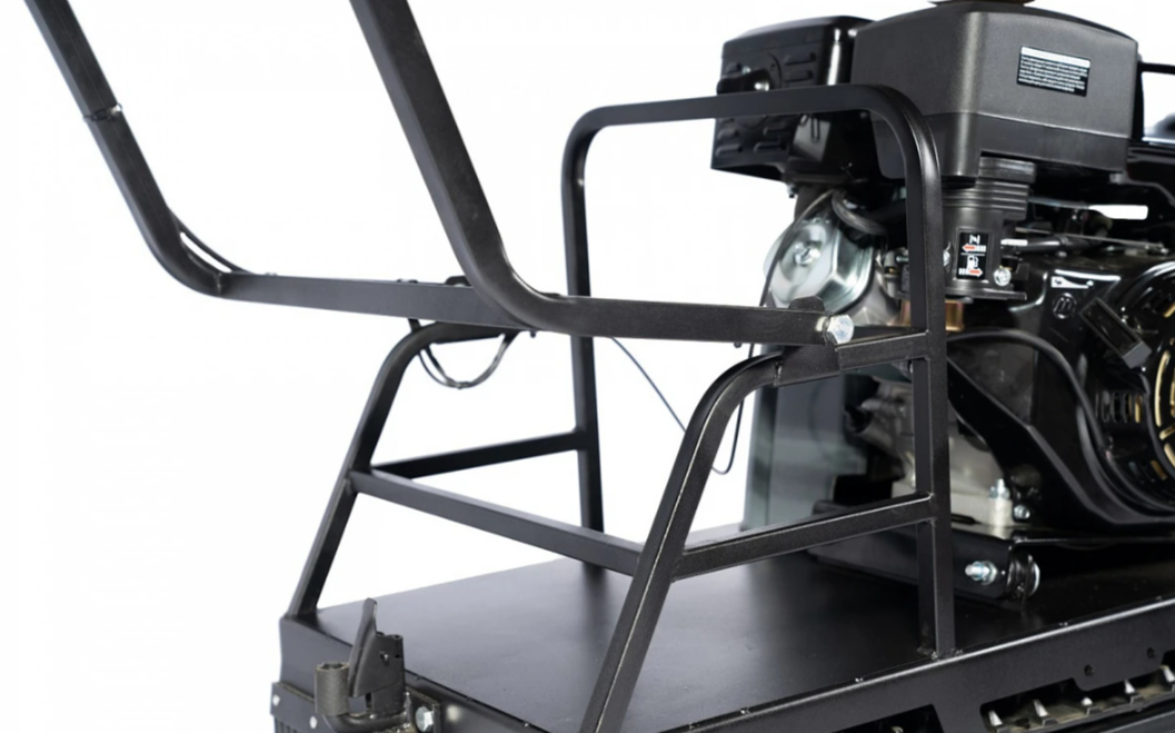 Мотобуксировщик БУРЛАК-M2 LFK 20 л.с. Промысловик в Северске