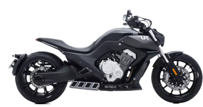 Мотоцикл Benda LFC 700 в Северске