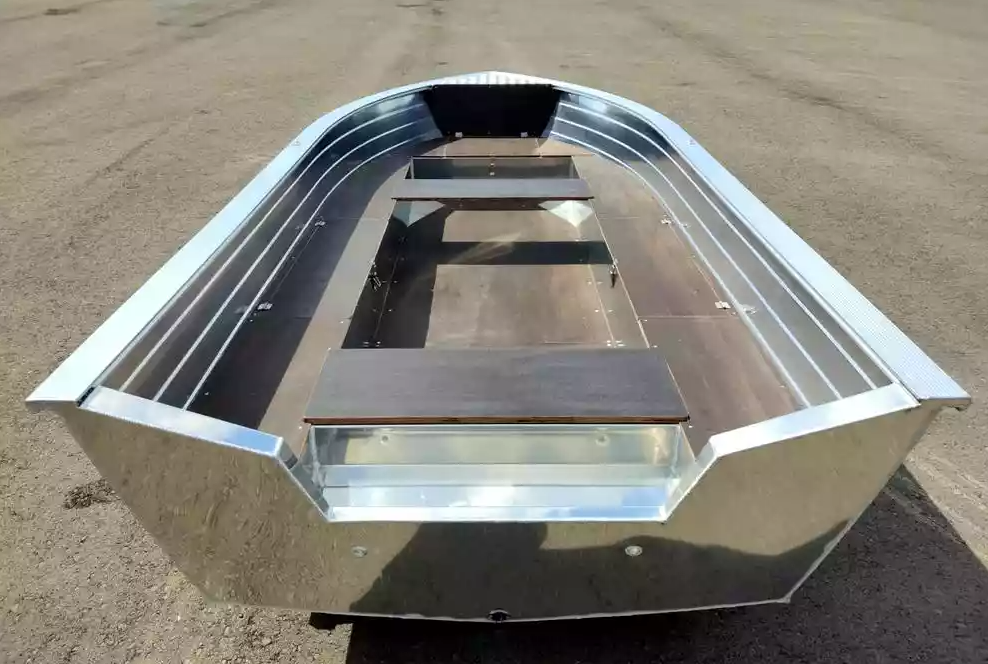 Алюминиевая лодка Неман-400 в Северске