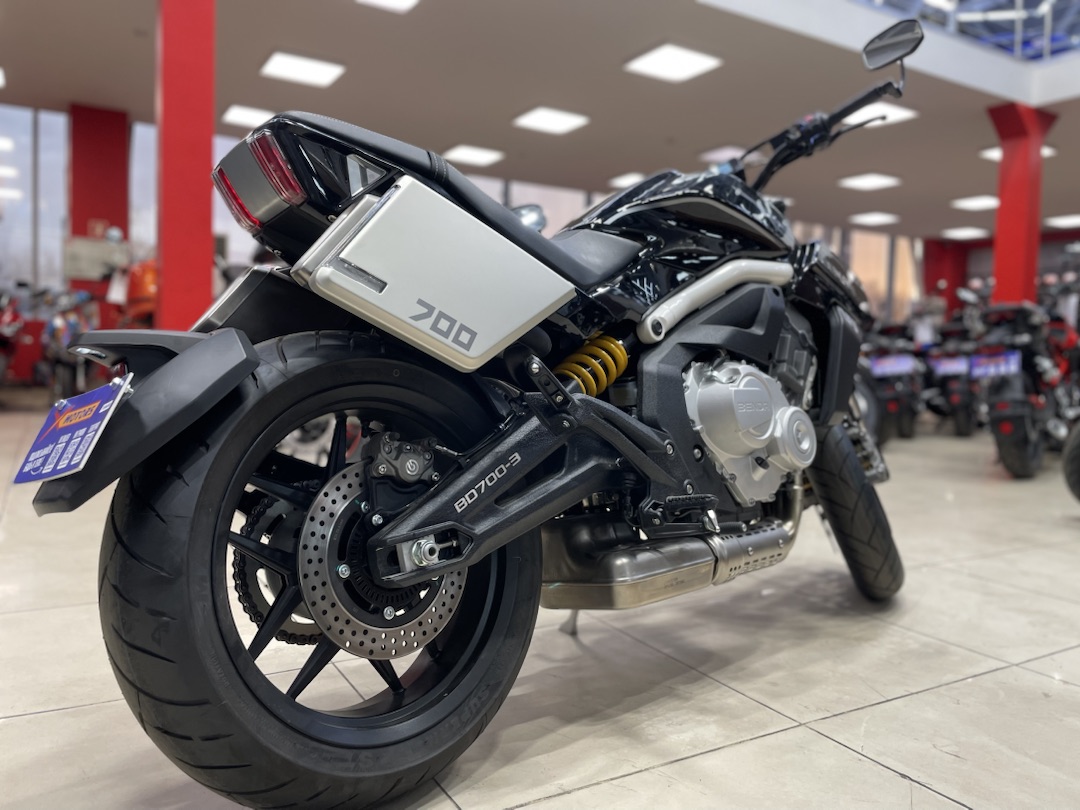 Мотоцикл Benda LFS 700 в Северске