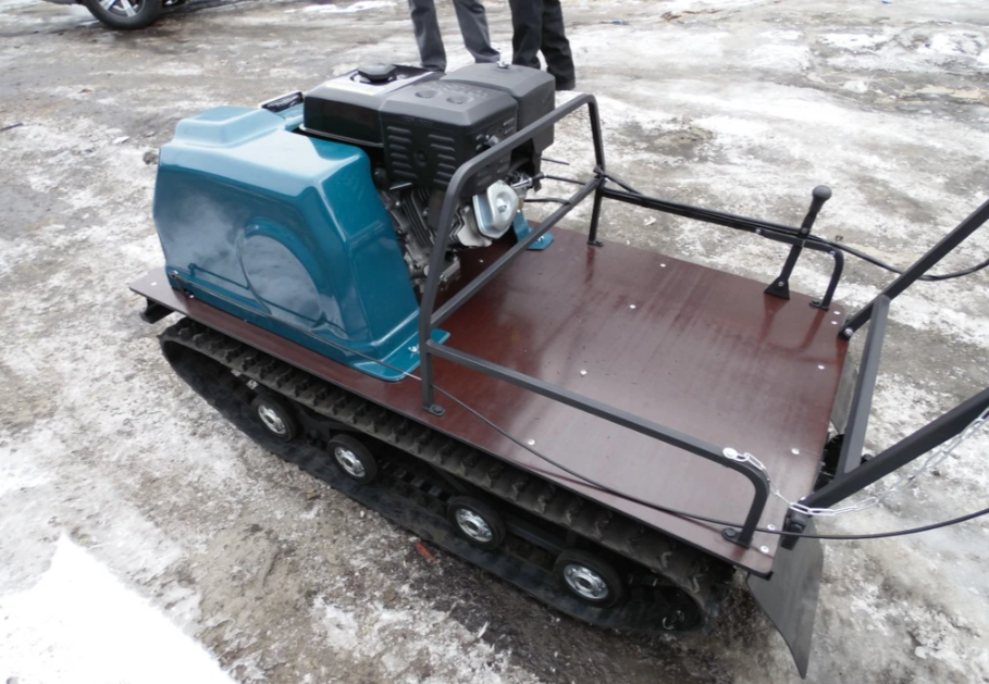 Мотобуксировщик AhtaR LR13 с реверс-вариатором Буран (задний ход) в Северске