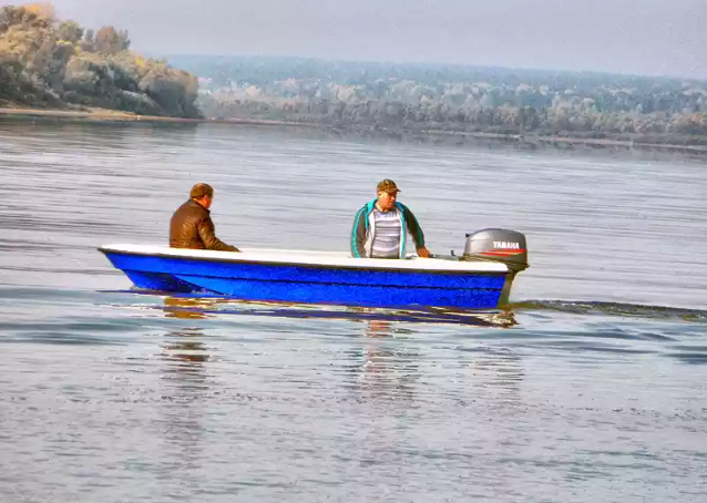 Стеклопластиковая лодка Wyatboat 430 тримаран в Северске