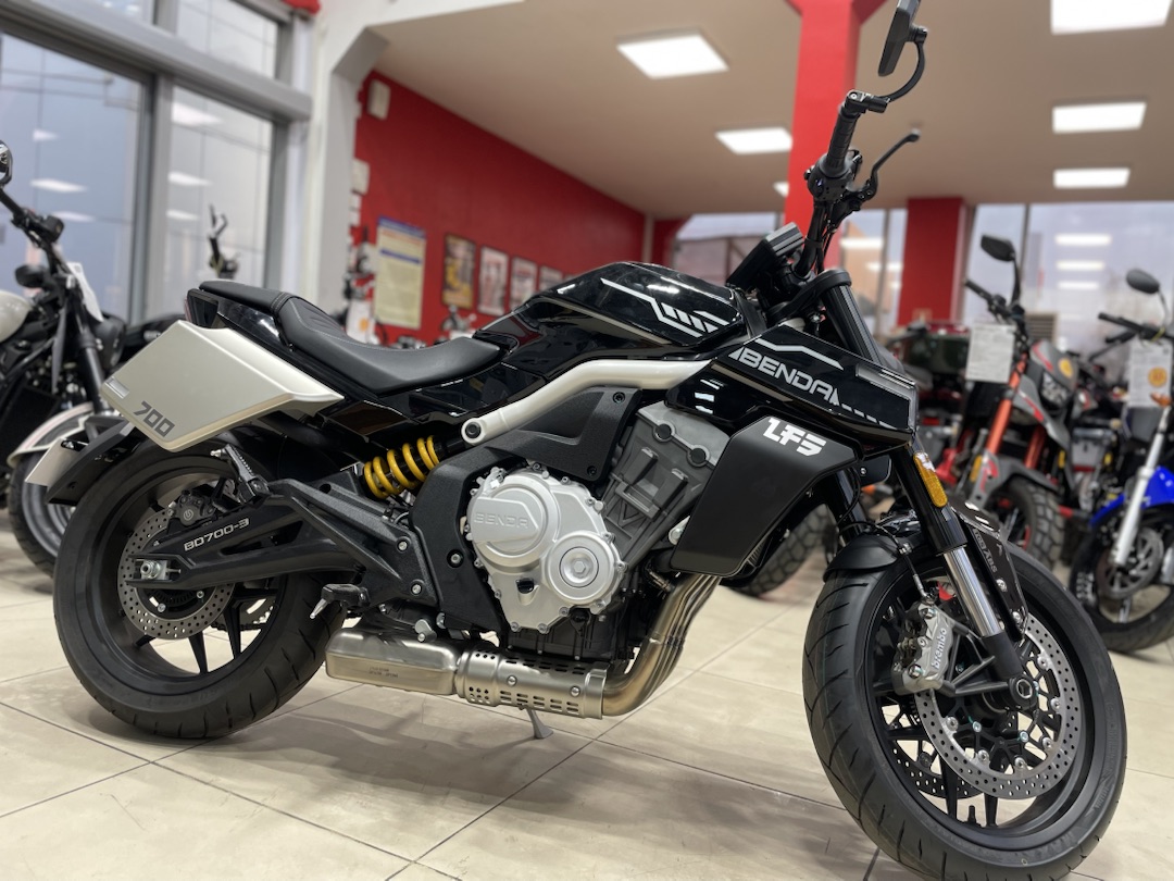 Мотоцикл Benda LFS 700 в Северске