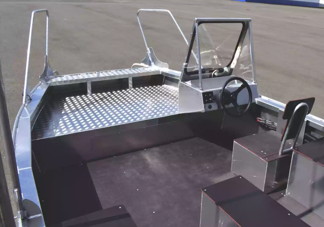 Алюминиевая лодка Wyatboat-600 в Северске