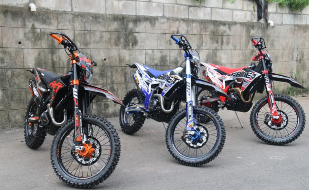 Кроссовый мотоцикл FAIDET CB300RL MAX KYB-TECH в Северске