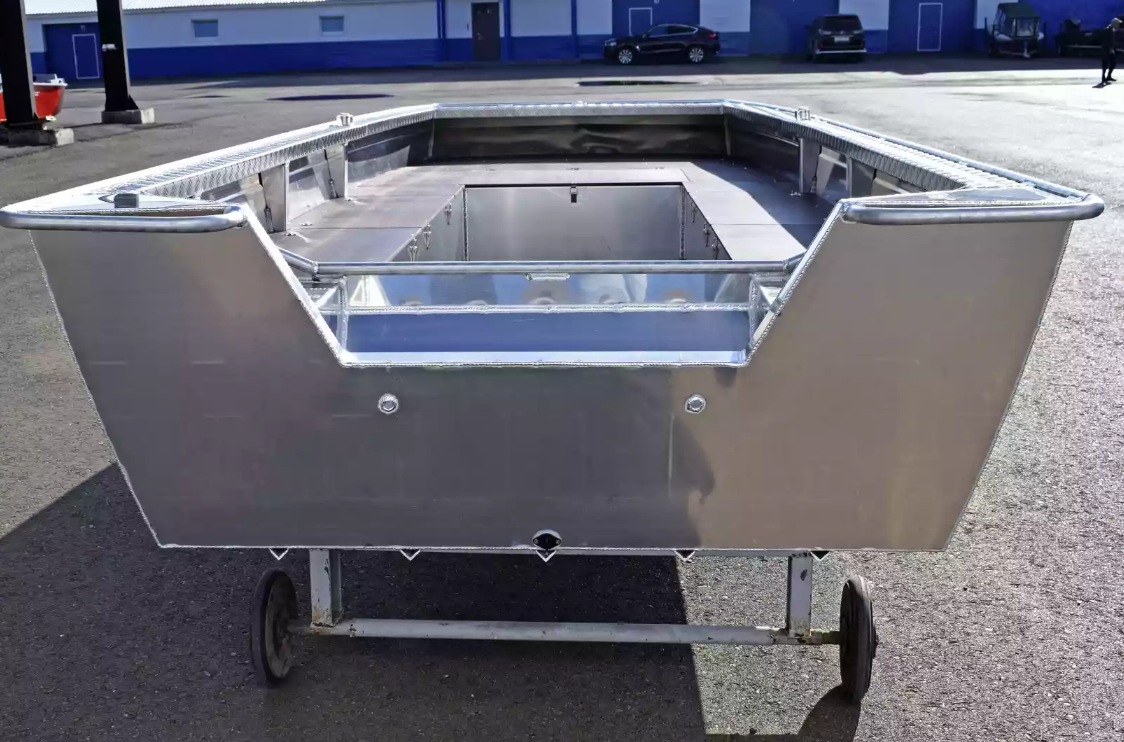 Алюминиевая лодка Wyatboat-490 Jonboat в Северске