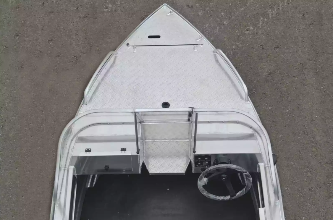 Алюминиевая лодка  Neman-400 PRO в Северске