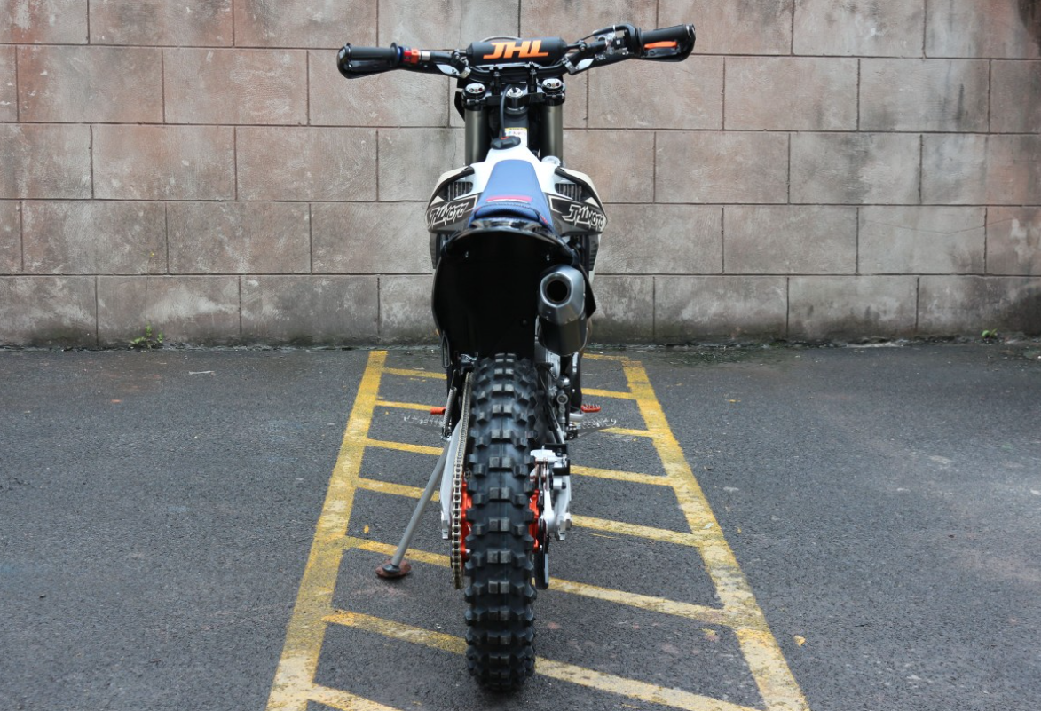 Мотоцикл JHLMOTO JHL Z8i (EFI) NC300S (182-MN) в Северске