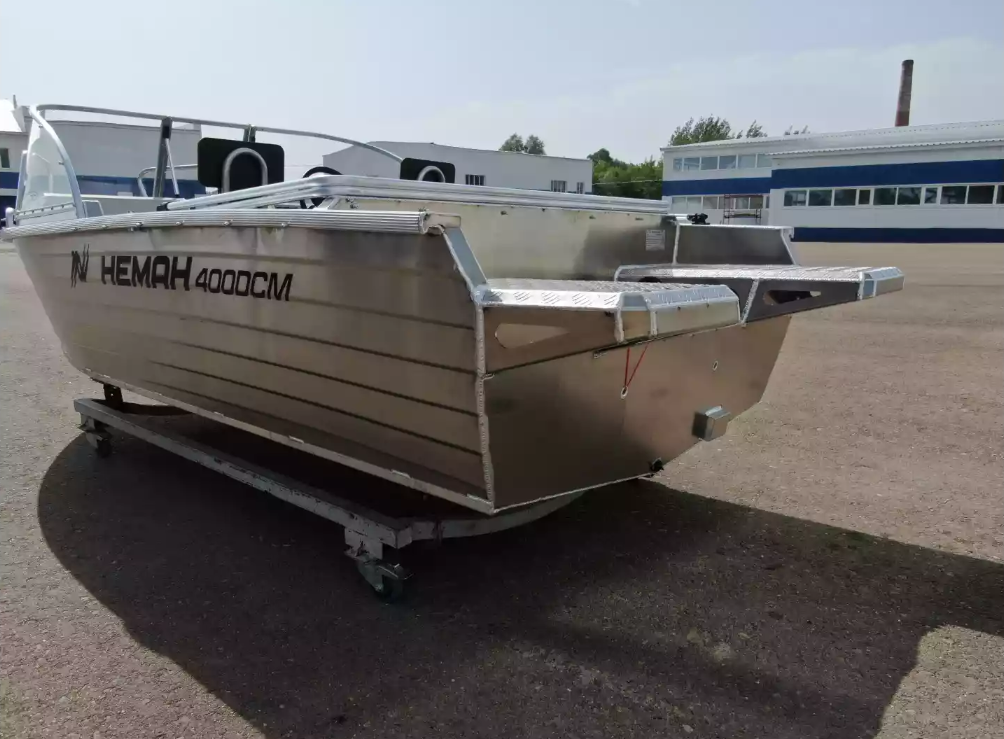 Алюминиевая лодка  Неман-400 DCM NEW в Северске