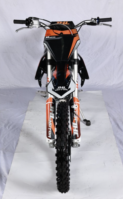 Мотоцикл JHLMOTO JHL LX1 CB250 (172FMM-3A) в Северске