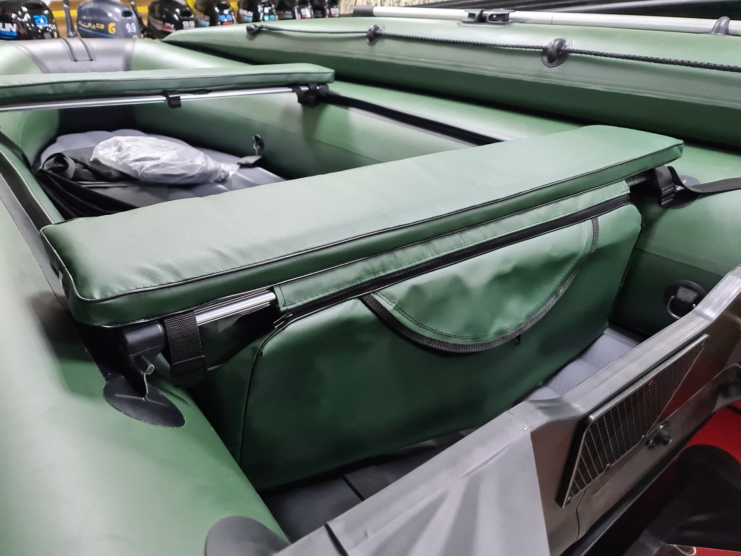 КОМПЛЕКТ МЯГКИХ НАКЛАДОК С СУМКОЙ ДЛЯ ЛОДОК 110Х20 ЗЕЛЕНЫЙ в Северске