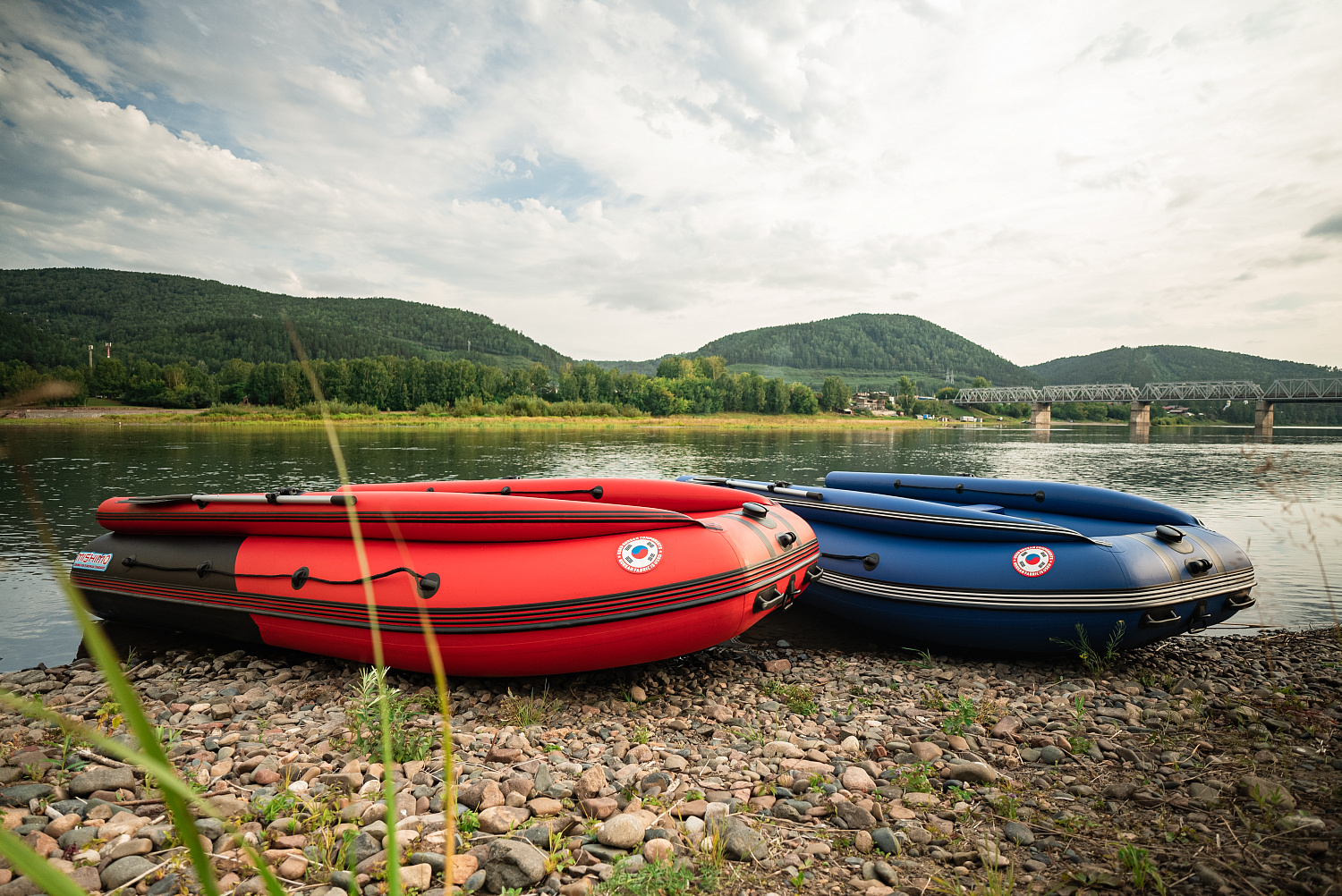 Лодка MISHIMO RIVER FJET PRO 430  под водомет в Северске