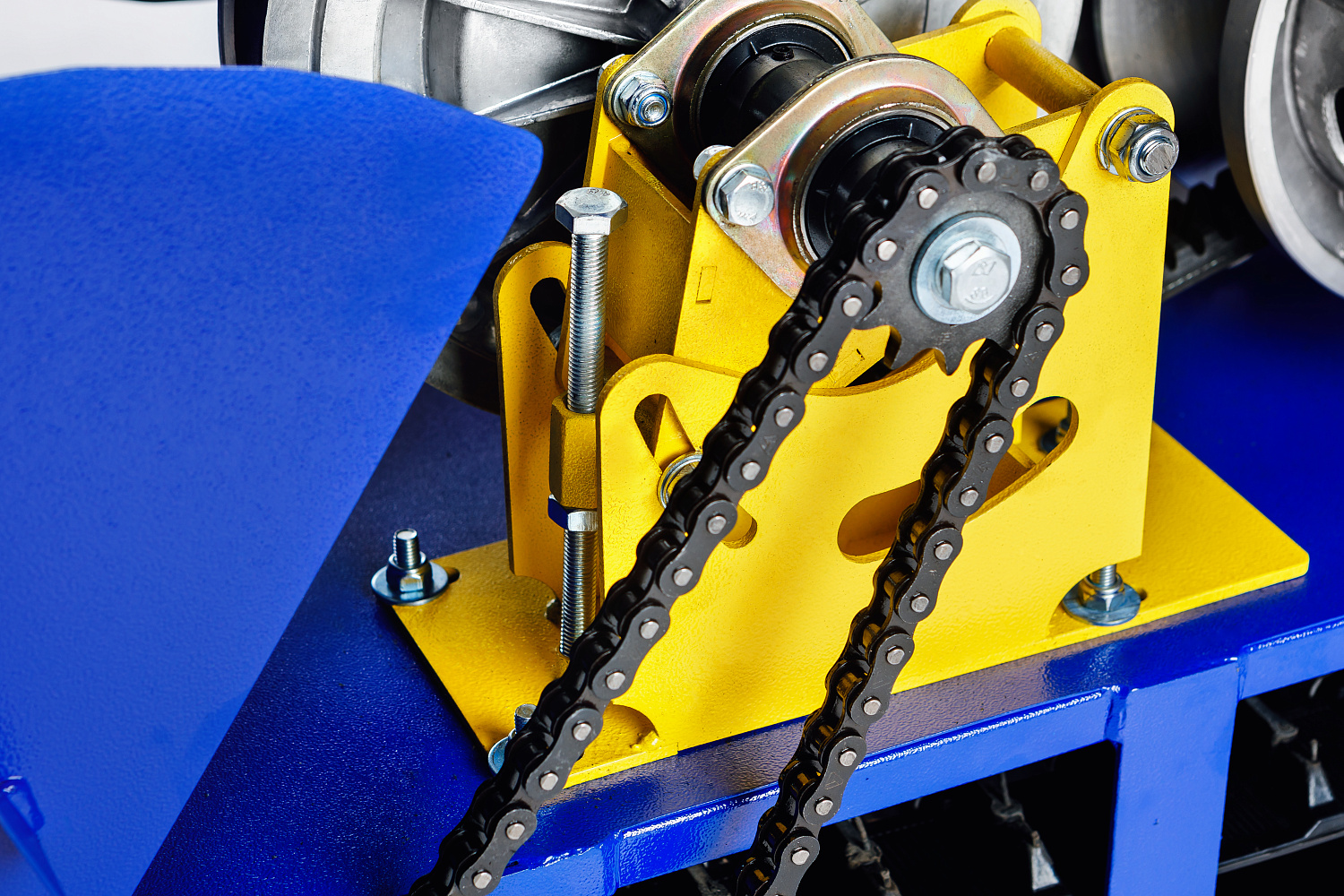 МОТОБУКСИРОВЩИК SNOW DOG 15 л.с. в Северске