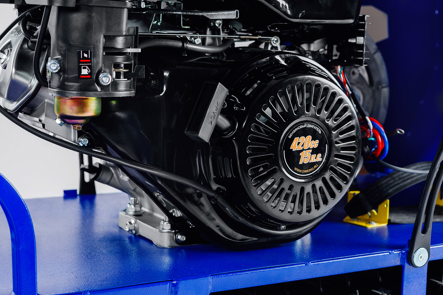 МОТОБУКСИРОВЩИК SNOW DOG 15 л.с. в Северске