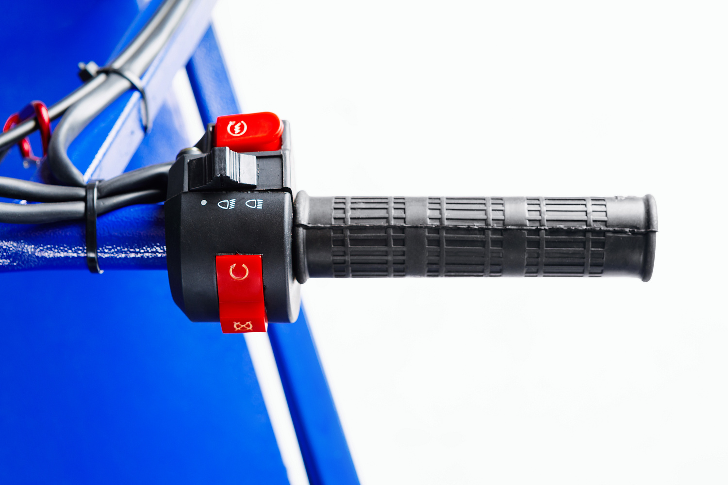 МОТОБУКСИРОВЩИК SNOW DOG 15 л.с. в Северске