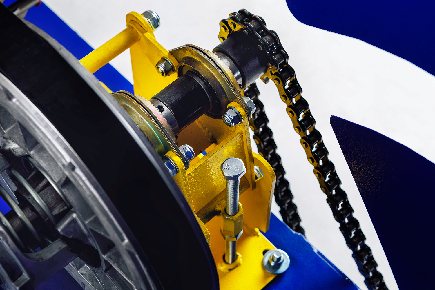 МОТОБУКСИРОВЩИК SNOW DOG 15 л.с. в Северске